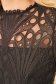 Elegáns ruha harang rakott fekete midi rugalmas szövetből és csipkés anyagból 5 - StarShinerS.hu
