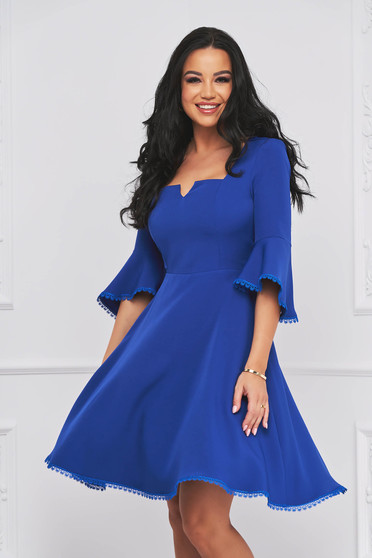 Nagy méretű ruhák, Kék harang ruha rugalmas szövetből fodros ujjakkal - StarShinerS - StarShinerS.hu