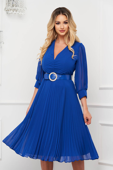 Elegáns ruhák, Kék midi muszlin harang rakott ruha öv típusú kiegészítővel - StarShinerS.hu