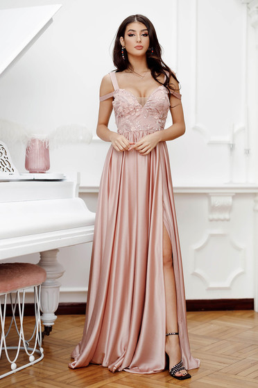 Rózsaszín ruhák, Púder rózsaszínű hosszú alkalmi harang taft ruha 3d virágos díszítéssel - StarShinerS.hu