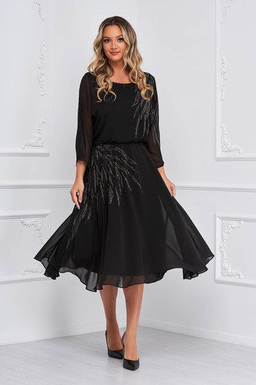 Anyós ruhák, Fekete midi muszlin ruha harang alakú gumirozott derékrésszel strassz köves díszítéssel - StarShinerS.hu
