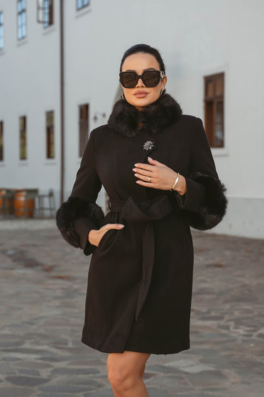 Elegáns kabátok, Fekete harang szövetkabát gyapjúból béléssel műszőrme berakásokkal - StarShinerS.hu