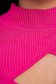 Pink kötött rövid ceruza ruha kivágásokkal az anyagban 5 - StarShinerS.hu