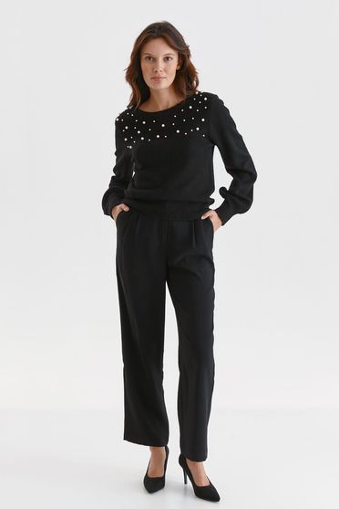 Casual pulóverek, Fekete bő szabású kötött pulóver gyöngy díszítéssel puha anyagból - StarShinerS.hu