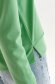 Zöld bő szabású női blúz rugalmas anyagból oldalt felsliccelt 4 - StarShinerS.hu