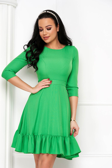 Zöld ruhák, Világos zöld rövid krepp harang ruha kerekített dekoltázssal - StarShinerS - StarShinerS.hu