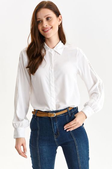 Hosszú ujjú ingek, Fehér bő szabású női ing vékony anyagból - StarShinerS.hu