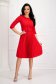 Piros krepp rakott, pliszírozott harang ruha öv típusú kiegészítővel 4 - StarShinerS.hu
