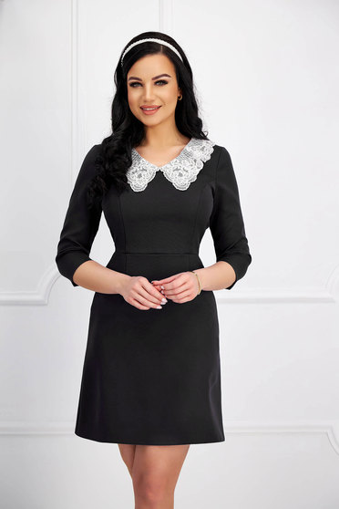 Hímzett ruhák, Fekete rövid galléros hímzett harang ruha enyhén rugalmas szövetből - StarShinerS - StarShinerS.hu
