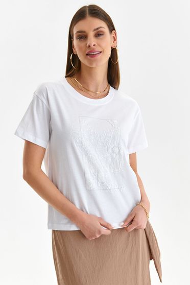 Casual trikók, Póló fehér pamutból készült bő szabású kerekített dekoltázssal - StarShinerS.hu