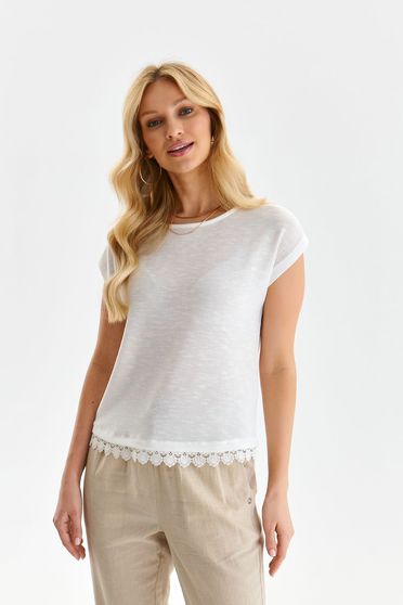 Casual trikók, Póló fehér pamutból készült bő szabású csipke díszítéssel - StarShinerS.hu