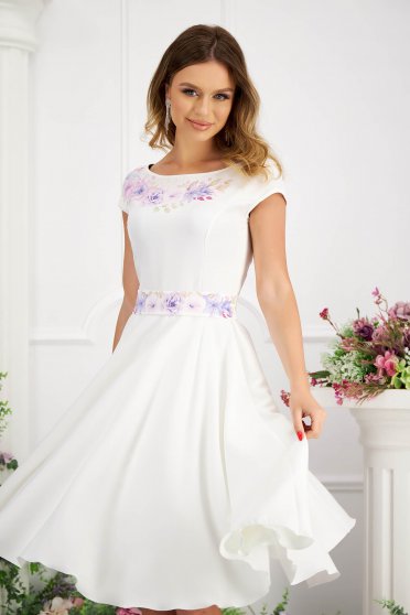 Polgári esküvői ruhák, Világos lila - StarShinerS ruha szövetből midi harang virágmintás - StarShinerS.hu