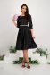 Fekete vékony szatén anyagú midi harang ruha öv tipusú kiegészitővel gyöngy díszítéssel - StarShinerS 5 - StarShinerS.hu