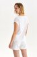 Fehér pamutból készült bő szabású póló kerekített dekoltázssal 3 - StarShinerS.hu
