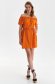 Narancssárga vékony anyagú rövid harang ruha vállak nélkül övvel 2 - StarShinerS.hu