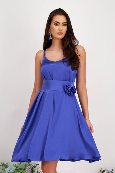 Bő ruhák, Muszlin rövid bő szabású kék ruha, virág alakú brossal - StarShinerS - StarShinerS.hu