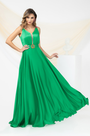 Akciós ruhák, Ruha zöld muszlin szatén anyagból hosszú harang v-dekoltázzsal - StarShinerS.hu