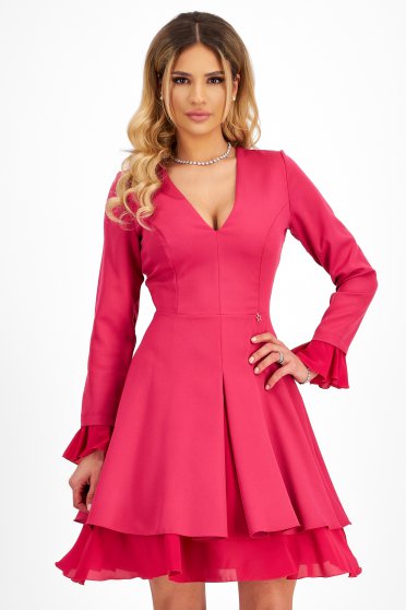 Nagy méretű ruhák elegáns pink,  méret: M, Pink elasztikus anyagból készült StarShinerS rövid ruha fátyolfodrokkal - StarShinerS.hu