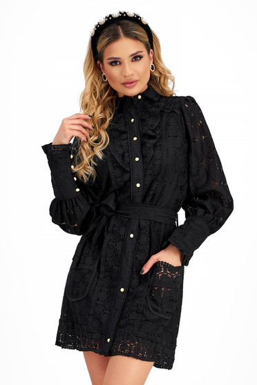 Nappali ruhák, Fekete csipkés anyagból rövid ruha egyenes övvel ellátva - StarShinerS.hu