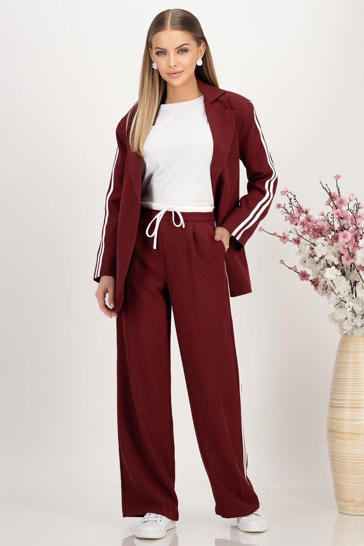 Burgundy női kosztüm rugalmas szövet - Rochii-Dama.ro