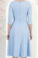 Világoskék jersey ruha, midi hosszúságú, bő szabású, brosstűvel díszítve - StarShinerS 6 - StarShinerS.hu