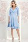 Világoskék jersey ruha, térdig érő, bő szabású, fodrokkal - StarShinerS 4 - StarShinerS.hu