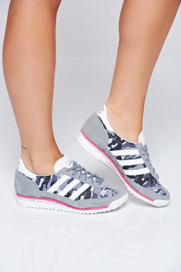 Szürke Adidas originals hétköznapi sport cipő nyomtatott mintával