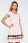 Rózsaszínű elegáns harang ruha vékony, rugalmas szövet hímzett betétekkel 1 - StarShinerS.hu
