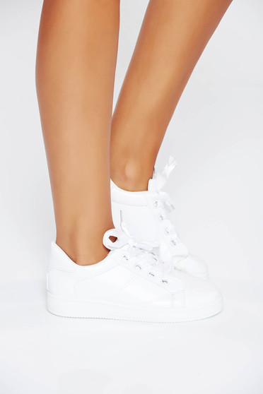 Fehér casual sport cipő műbőr a talp nagyon könnyű