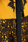 Mustar LaDonna elegáns két részes női kosztüm hímzett betétekkel hosszú ujjakkal 4 - StarShinerS.hu