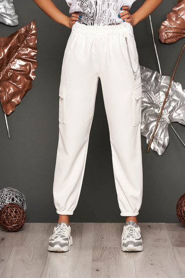 Ivory casual magas derekú 3/4-es nadrág tartozékkal