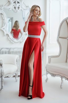 Hosszú taft piros lábon sliccelt harang ruha