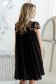 Alkalmi bő szabású rövid muszlin fekete ruha csipke díszítéssel 2 - StarShinerS.hu
