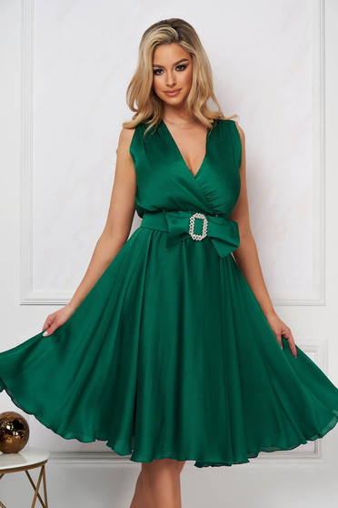 Alkalmi ruhák, Alkalmi midi harang zöld ruha muszlin anyagból, ujjatlan, eltávolítható övvel - StarShinerS.hu
