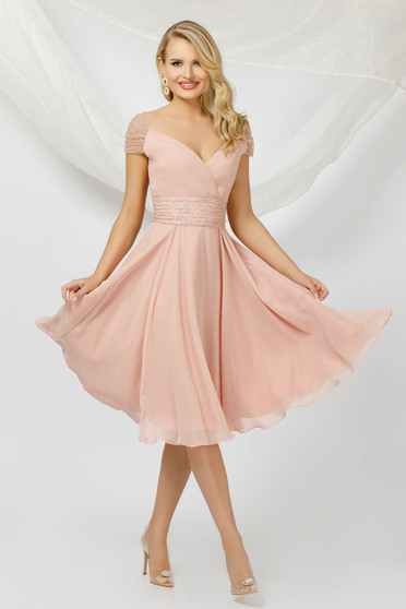 Alkalmi ruhák, tüllből, Alkalmi midi világos rózsaszínű ruha vékony muszlinból flitteres díszítéssel - StarShinerS.hu
