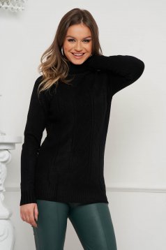 Fekete egyenes szabású magas nyakú kötött pulóver
