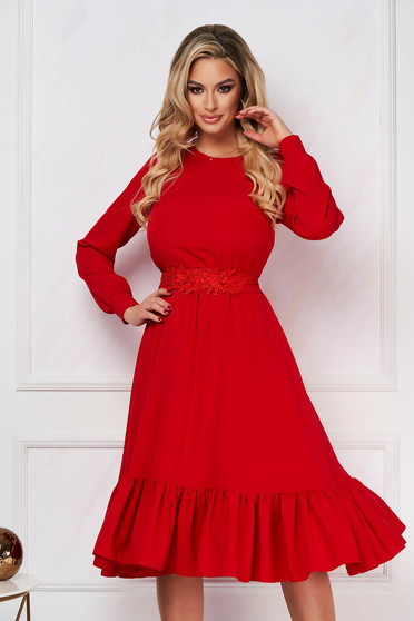 Fodros ruhák, Piros midi elegáns StarShinerS harang alakú krepp ruha, övvel és 3d virágos díszítéssel ellátva, gumirozott derékrésszel - StarShinerS.hu