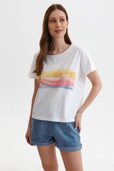 Női Pólók, Fehér casual pamutból készült bő szabású póló nyomtatott mintával - StarShinerS.hu